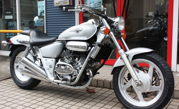 Honda V Twinマグナ 新車 中古バイク販売 バイク車検 修理 買取り ルートオザワ